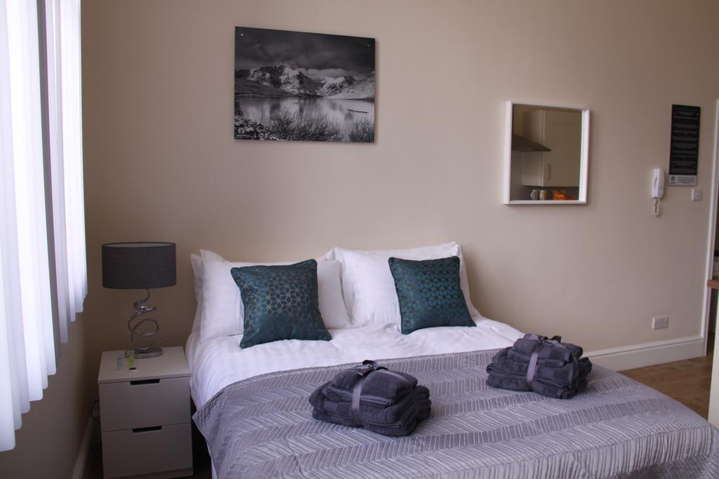 The Trafford Apartment Stockport Ngoại thất bức ảnh